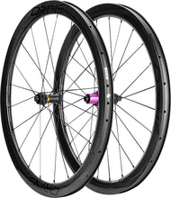 Load image into Gallery viewer, Elitewheels Drive G45 SS carbon gravel wheelset angled view with purple hub